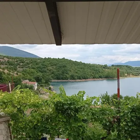 Holiday home Marija Vrlika
