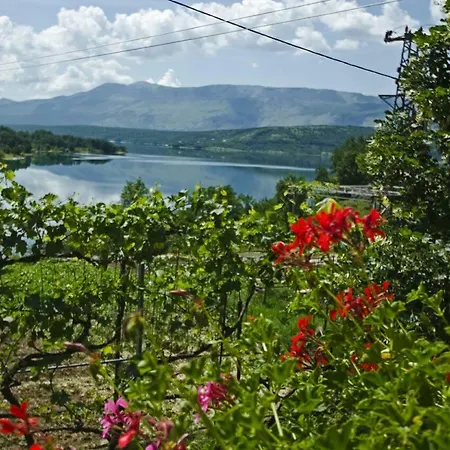 Сasa de vacaciones Marija Vrlika